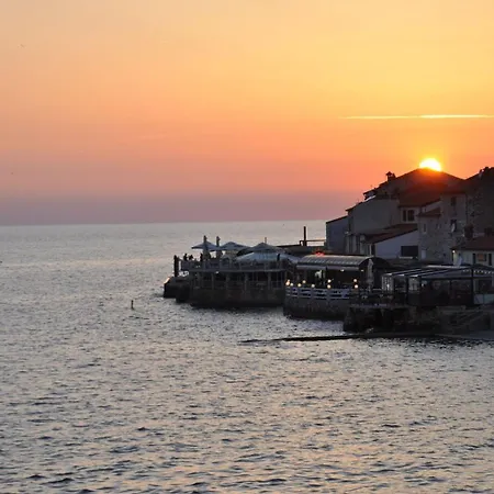 Elettra Gostinjska kuća Umag