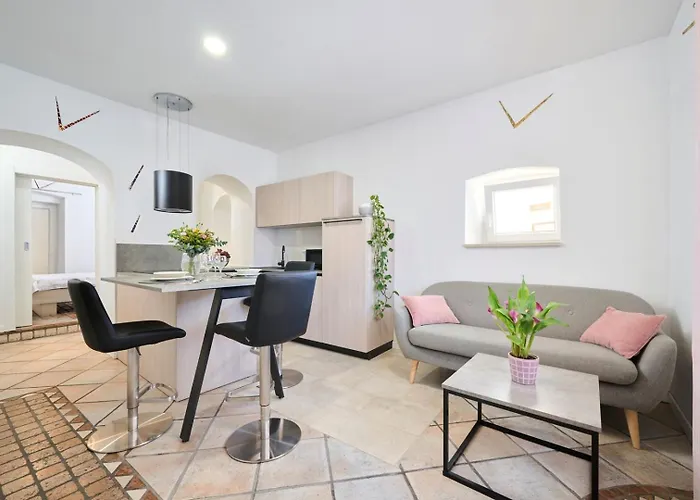 Gostinjska kuća Elettra