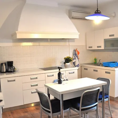 Elettra 3* Umag