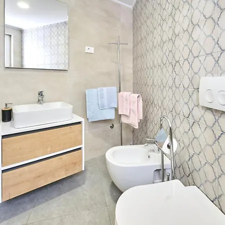 Elettra 3*